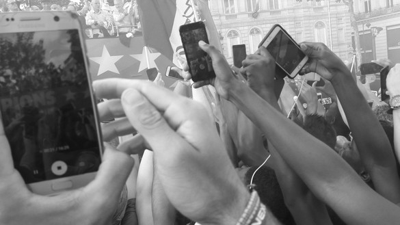 SOM-photo-smartphone